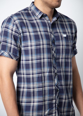 Nostrum Men Solid Casual Blue, White Shirt