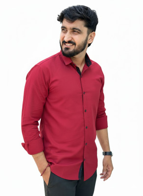 TeeTrail Men Solid Casual Red Shirt