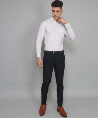 Zabalo Men Solid Casual White Shirt
