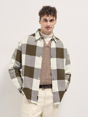THE BEAR HOUSE Men Checkered Casual Dark Green Shirt