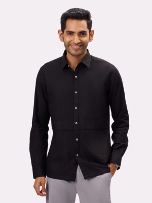 BOMBAY HIGH Men Solid Casual Black Shirt