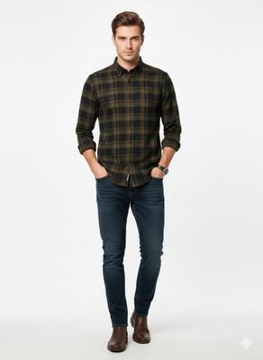 jaks Men Checkered Casual Green, Black Shirt