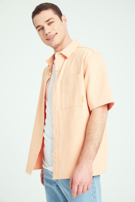 defacto Men Solid Casual Orange Shirt