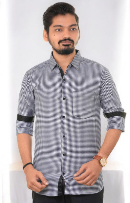 PUBHIZA Men Checkered Casual Dark Blue Shirt