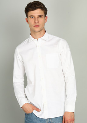 INTEGRITI Men Solid Casual White Shirt