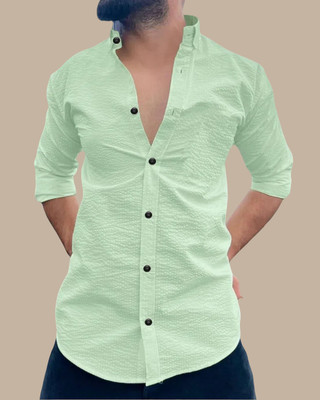 feshopee Men Solid Casual Light Green Shirt