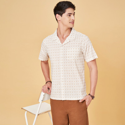 YU by Pantaloons Men Printed Casual White Shirt