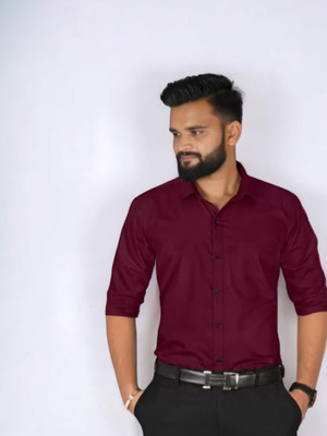 HENDRIX FASHION Men Solid Casual Maroon Shirt