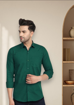 Yaara fashion Men Solid Casual Green Shirt