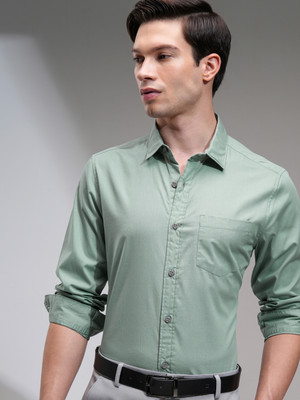 HIGHLANDER Men Solid Casual Green Shirt