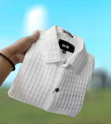 ShirtSqure Fashion Men Solid Casual White Shirt