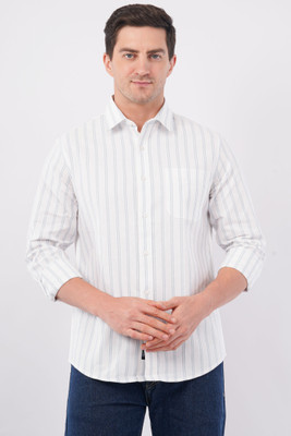 OFFSHADE Men Striped Casual White Shirt