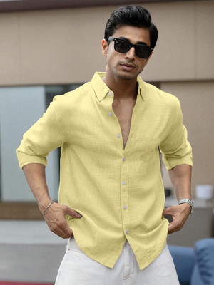 Yanthi Men Solid Casual Yellow Shirt