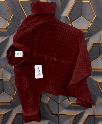 Lyphy Men Self Design Casual Maroon Shirt