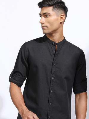 LOCOMOTIVE Men Solid Casual Black Shirt
