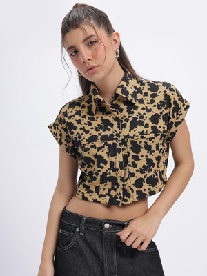 Glitchez Women Printed Casual Beige, Black Shirt