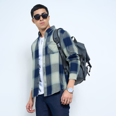 SF Jeans by Pantaloons Men Solid Casual Blue Shirt