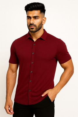 BEYOU FASHION Men Solid Casual Maroon Shirt