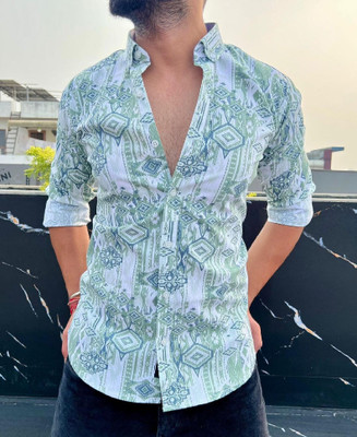 Siyara Men Printed Casual Light Green, White, Blue Shirt