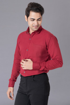 AFNIH Men Solid Casual Maroon Shirt