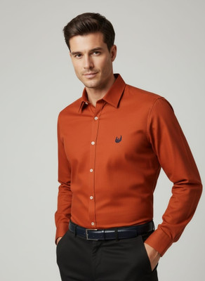 ARHINO Men Solid Casual Red Shirt