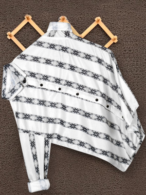 shreenathji enterprise Men Printed Party White Shirt