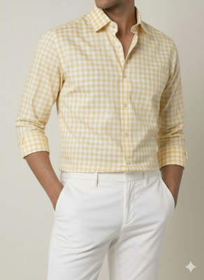 Gati Men Checkered Casual Yellow Shirt