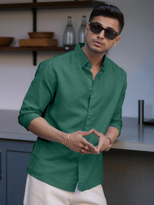 Yanthhi Men Solid Casual Green Shirt