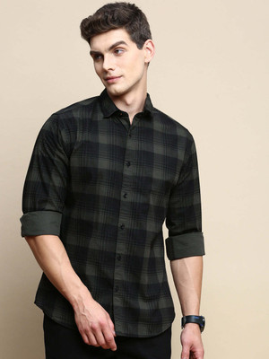 INVICTUS Men Checkered Casual Dark Green Shirt