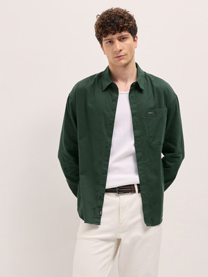 THE BEAR HOUSE Men Solid Casual Green Shirt