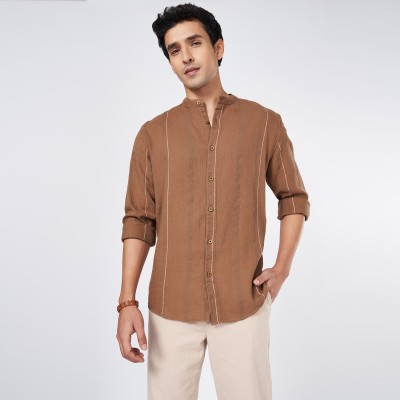 7 Alt by Pantaloons Men Solid Casual Brown Shirt