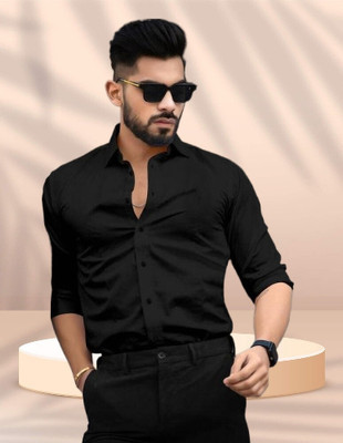 UNIFAV Men Solid Casual Black Shirt