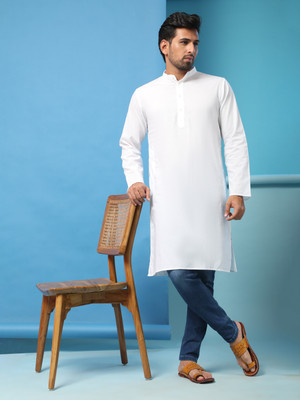 SKAVIJ Men Solid Straight Kurta(White)