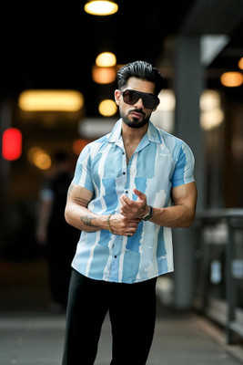 AARVI TRENDYY Men Printed Casual Multicolor Shirt