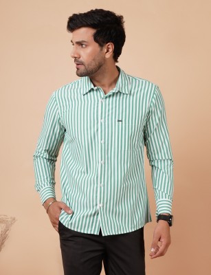 NUEVOSPORTA Men Printed Casual Green, White Shirt