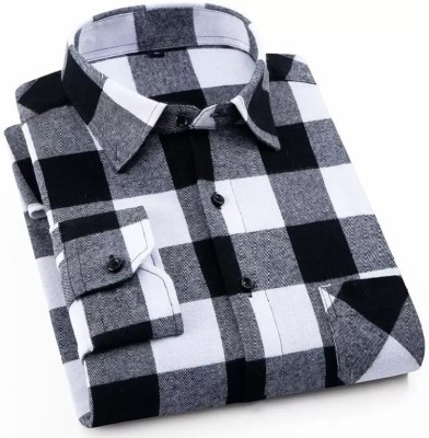 Silva Kritie Men Checkered Casual White, Black Shirt