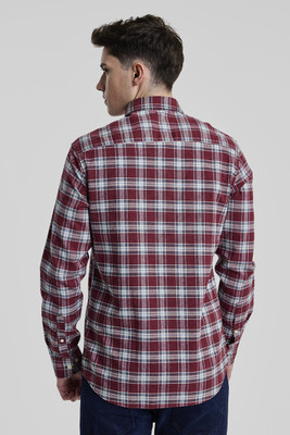 Snitch Men Checkered Casual Maroon Shirt