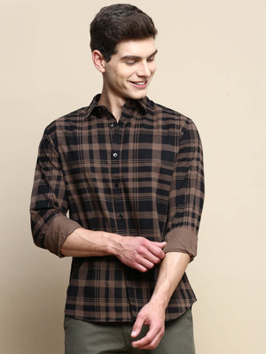 INVICTUS Men Checkered Casual Brown Shirt