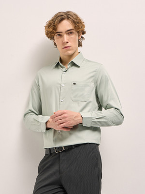 THE BEAR HOUSE Men Solid Formal Green Shirt