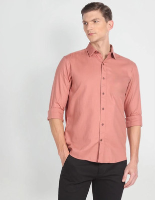NIRU CREATUONS Men Solid Formal Red Shirt