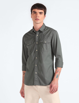 FLYING MACHINE Men Solid Casual Grey Shirt