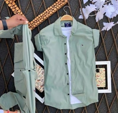 GCFAB Men Solid Casual Light Green Shirt