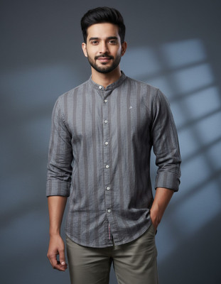 GLOBAL EXPERT Men Self Design Casual Grey Shirt