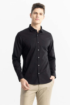 Snitch Men Solid Casual Black Shirt