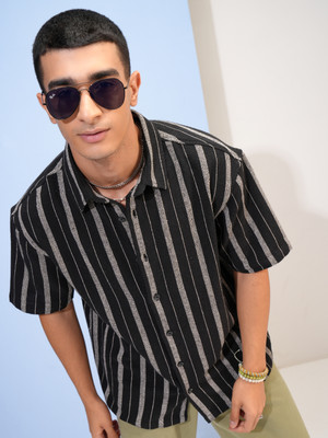 HIGHLANDER Men Striped Casual Black Shirt