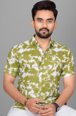 Voroxy Men Printed Casual Light Green, White Shirt
