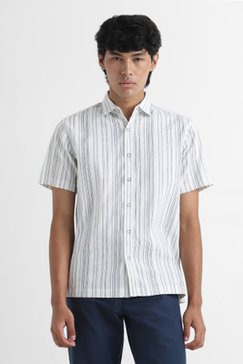YUVAKAA Men Striped Casual White Shirt
