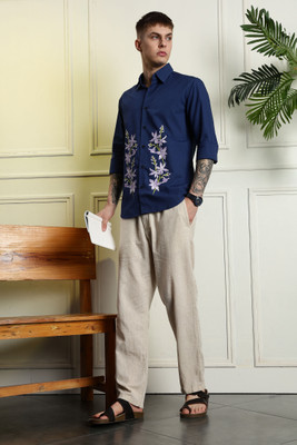Eszett Men Printed Casual Dark Blue Shirt
