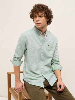 THE BEAR HOUSE Men Solid Casual Green Shirt