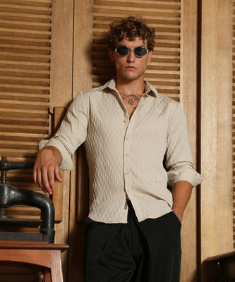 CAMPUS SUTRA Men Solid Casual Beige Shirt